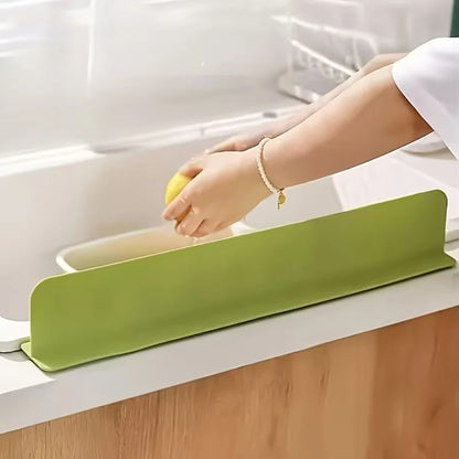 Large Size Silicone Sink Splash Guard Set | Non-Slip Water Barrier with Strong Suction Cups for Kitchen & Bathroom Use